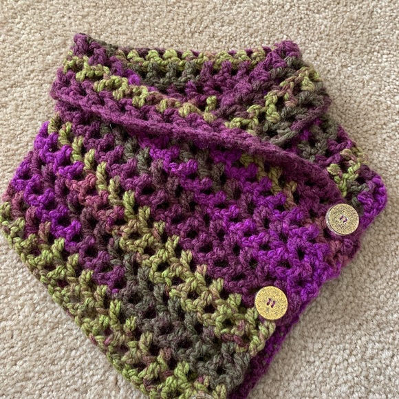 Versatile scarf - Picture 9 of 9